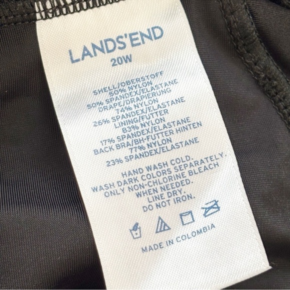 LAND’S END Women’s Black One Piece Underwire Shirred Bust Skirted Swimsuit 20W - Picture 7 of 9